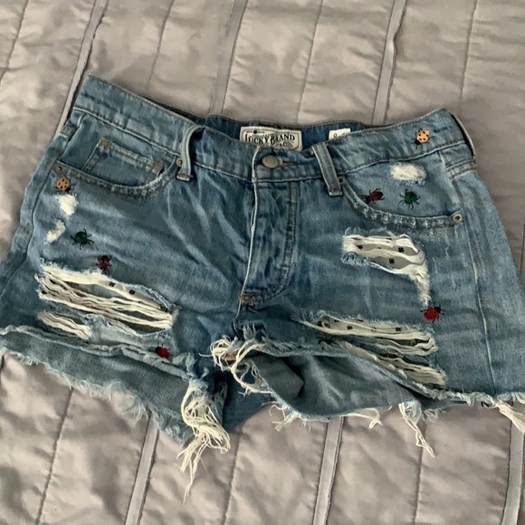 bundle of shorts - Picture 4 of 5